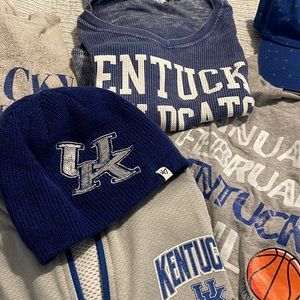 - University of Kentucky Wildcats wear